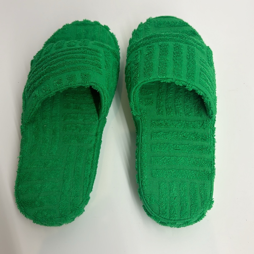 Green Slides - image 6